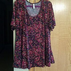 Lularoe Perfect T 2xl